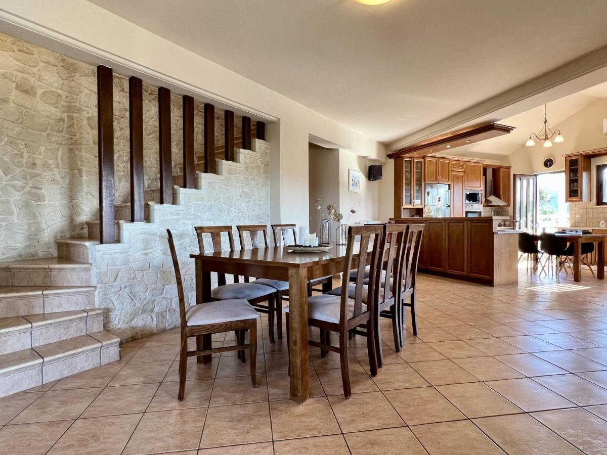 Villa Metapothia Gavalochori Crete Eksteriør bilde